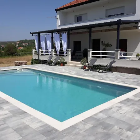 Kuca Za Odmor Planinic Villa Krehin Dvor